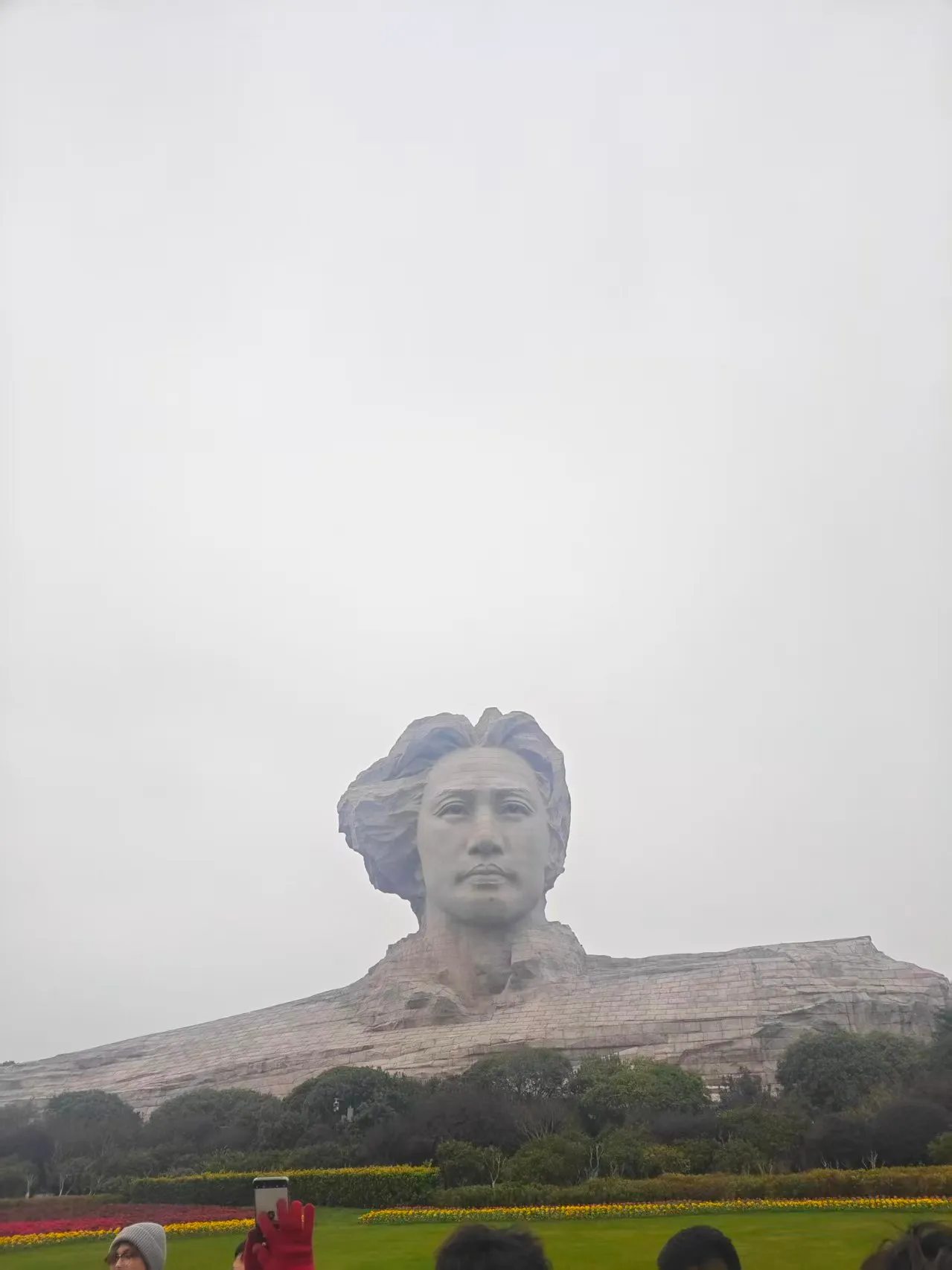 毛泽东青年雕塑